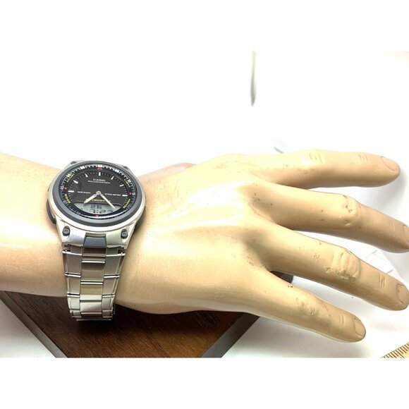 Casio Mens Watch AW80D Illuminator Quartz Black Analog Digital Silver Steel 2747 - Picture 5 of 16